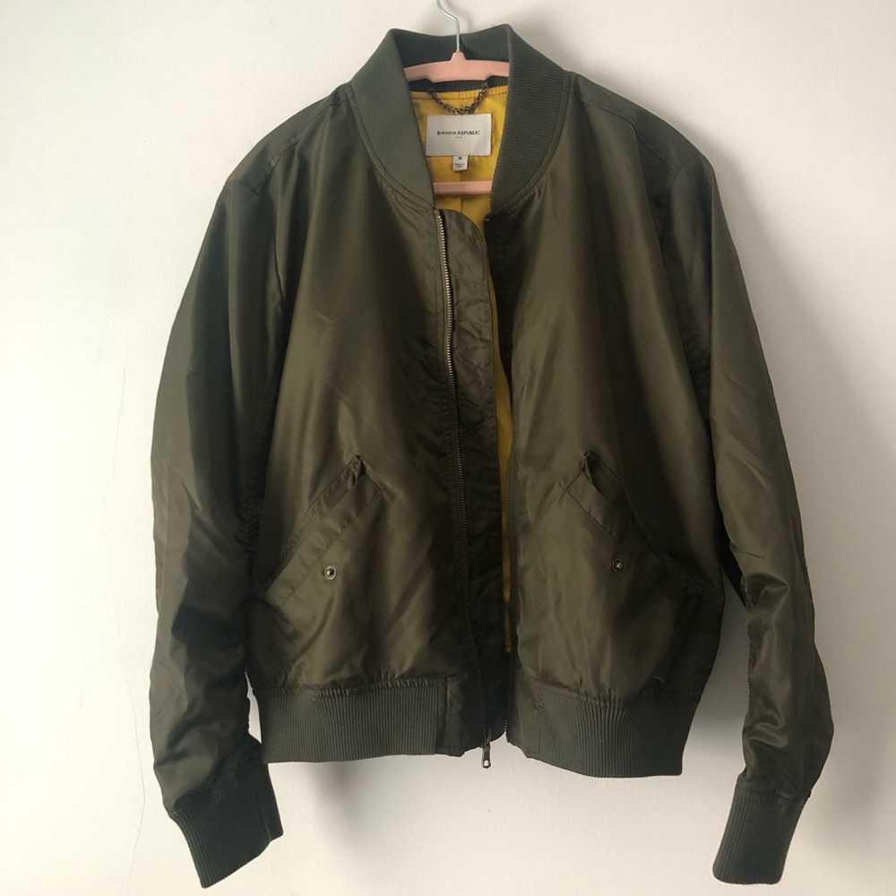 Banana Republic Green Bomber Jacket with Ribbed Details/Size-M
